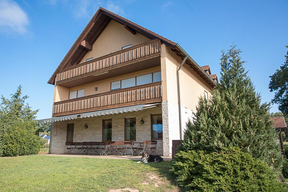 Gaestehaus Lorz Hoechstadt an der Aisch Exterior photo